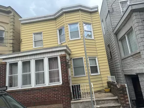 6117 Tyler Pl, West New York, NJ 07093