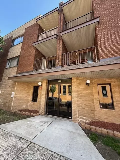603 55th St #204, West New York, NJ 07093