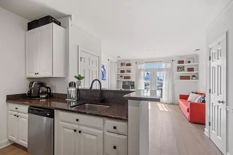 7706 Marine Rd #122, North Bergen, NJ 07047