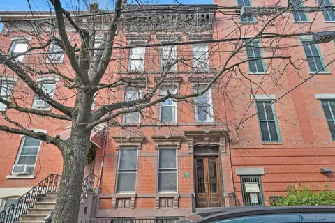 914 Garden St #2, Hoboken, NJ 07030