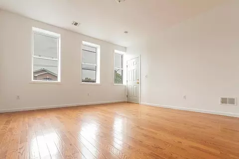 243 Cambridge Ave, Jersey City, NJ 07307