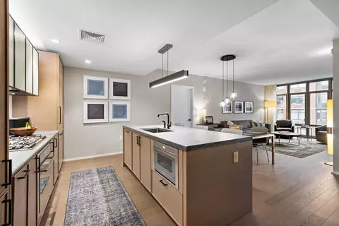 1425 Hudson St #6B, Hoboken, NJ 07030