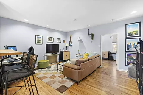 358 14th St #1, Hoboken, NJ 07030