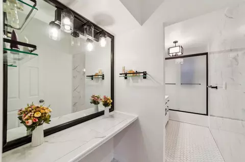 803 Avenue A #3B, Bayonne, NJ 07002