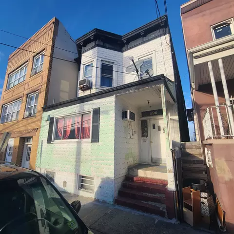 596 67th St, West New York, NJ 07093