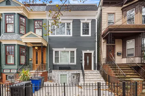 33 Sherman Pl #1, Jersey City, NJ 07307