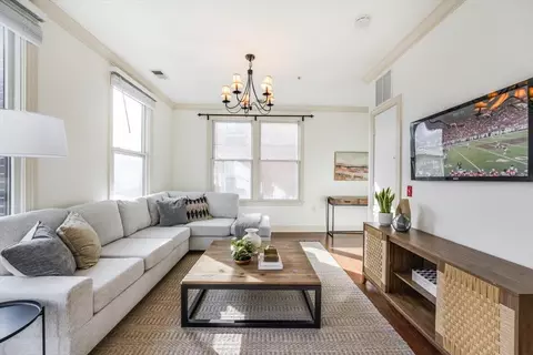 126 Dudley St #320, Jersey City, NJ 07302