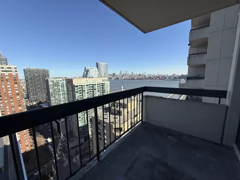 45 River Dr S #2910, Jersey City, NJ 07310