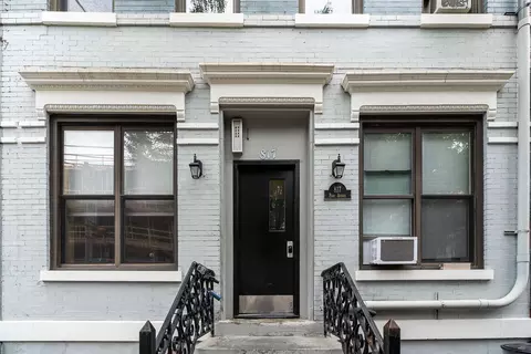 817 Park Ave #1L, Hoboken, NJ 07030