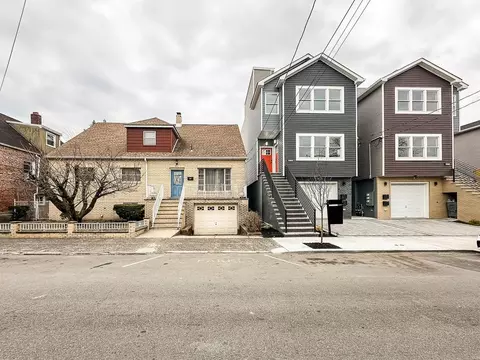 271 Pearsall Ave, Jersey City, NJ 07305