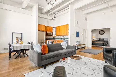 300 Communipaw Ave #125, Jersey City, NJ 07304