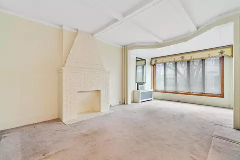 37 King Ave, Weehawken, NJ 07086