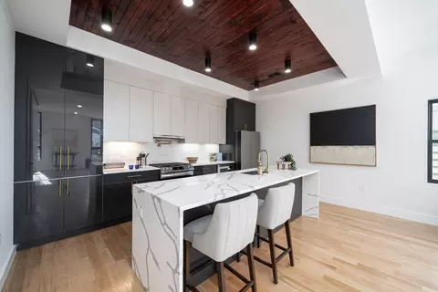 22 Beacon Ave #2, Jersey City, NJ 07306
