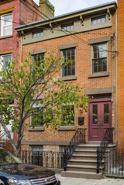 234 1st St, Jersey City, NJ 07302