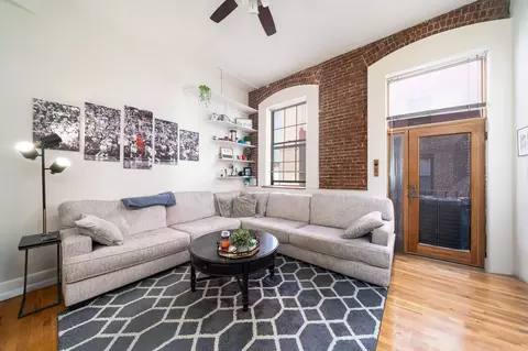1015 Grand St #3C, Hoboken, NJ 07030