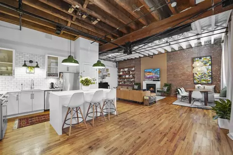 126 Webster Ave #2C, Jersey City, NJ 07307