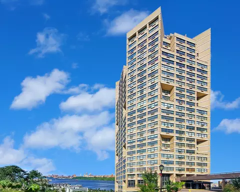 7004 Blvd E #16F, Guttenberg, NJ 07093