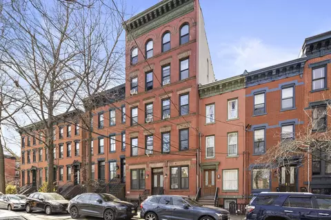 38 W Hamilton Pl #102, Jersey City, NJ 07302