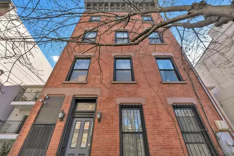 307 7th St #2, Jersey City, NJ 07302