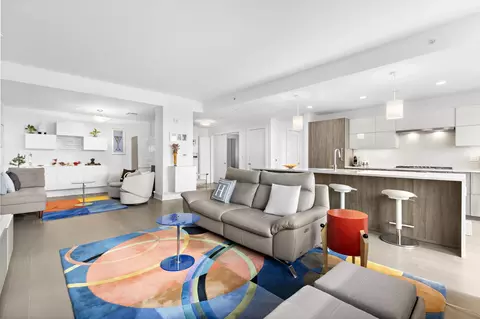 9 Avenue At Port Imperial #802, West New York, NJ 07093