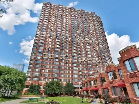 100 Old Palisade Rd #912, Fort Lee, NJ 07024