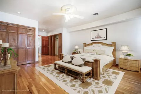 7 Grand St, Weehawken, NJ 07086