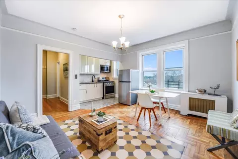 50 Reservoir Ave #404, Jersey City, NJ 07307