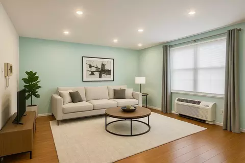 144 70th St #2D, Guttenberg, NJ 07093
