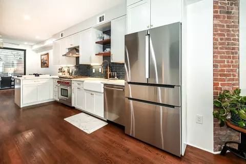 29 Willow Ter, Hoboken, NJ 07030