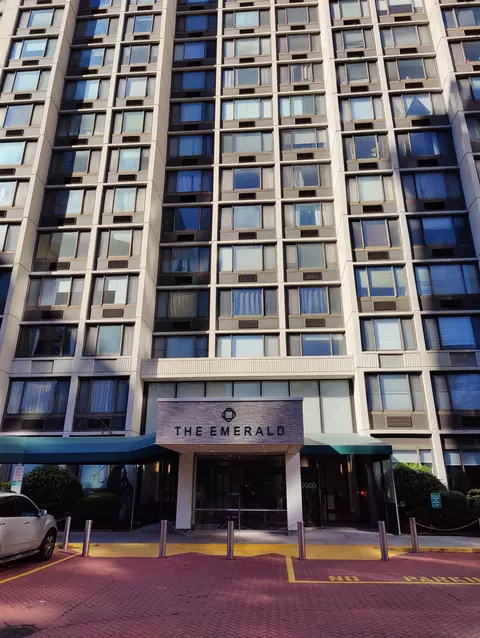 45 River Dr S #2012, Jersey City, NJ 07310
