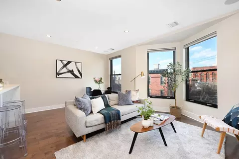 227 4th St #301, Jersey City, NJ 07302