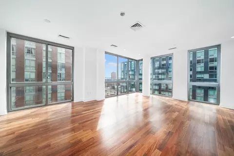 201 Luis M Marin Blvd #820, Jersey City, NJ 07302