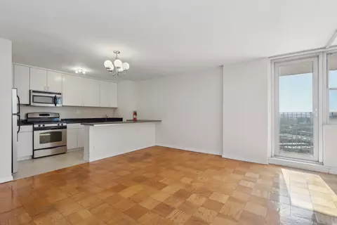 6040 Blvd E #26K, West New York, NJ 07093