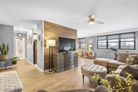 1225 Kennedy Blvd #4F, Bayonne, NJ 07002