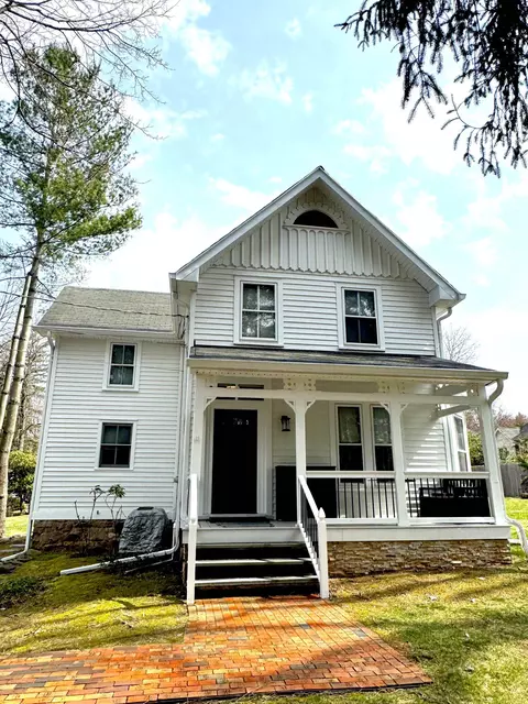 39 Piermont Rd, Closter, NJ 07624