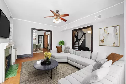 216 Ege Ave, Jersey City, NJ 07304