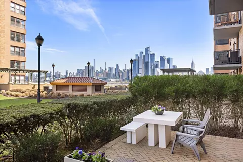 2 Constitution Ct #416, Hoboken, NJ 07030