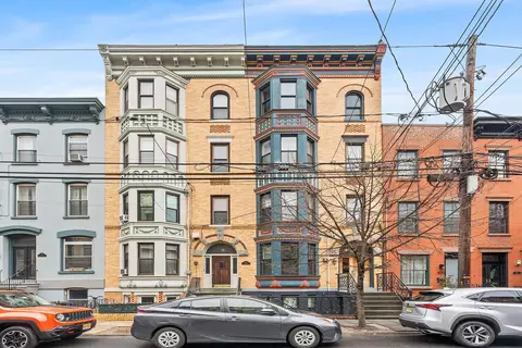 827 Garden St #1, Hoboken, NJ 07030