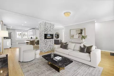 9 Silver St, Bayonne, NJ 07002