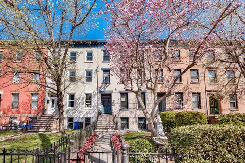 294 4th St, Jersey City, NJ 07302