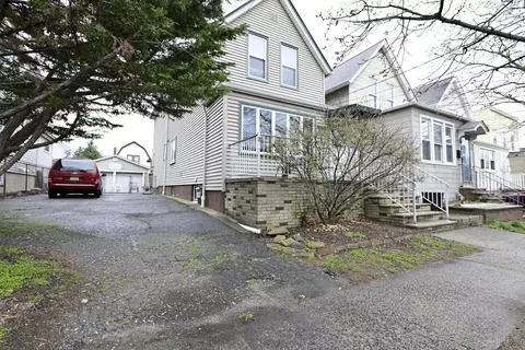 77-79 W 49th St, Bayonne, NJ 07002