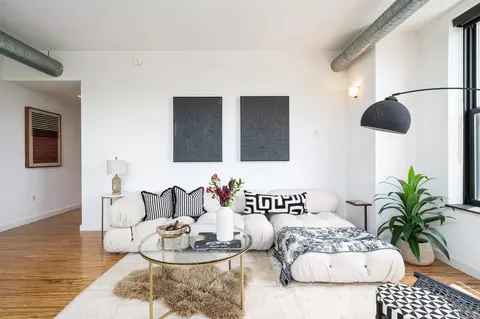 232 Pavonia Ave #411, Jersey City, NJ 07302