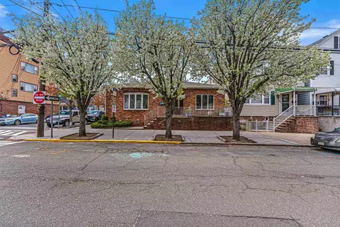 155-157 Avenue F, Bayonne, NJ 07002