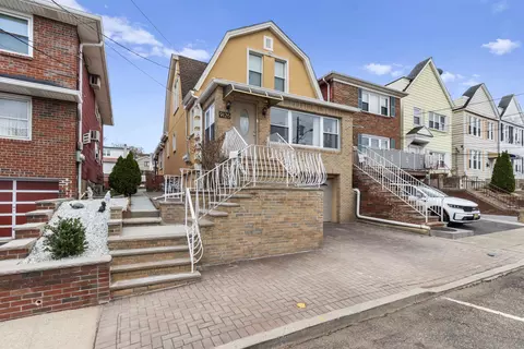 9126 Newkirk Ave, North Bergen, NJ 07047