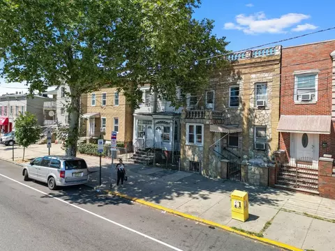 3633 John F Kennedy Blvd, Union City, NJ 07087