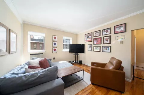 1016 Willow Ave #301, Hoboken, NJ 07030