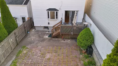 232 Centre Ave, Secaucus, NJ 07094 photo 2