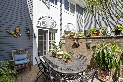 29 Engle St #8, Tenafly, NJ 07670