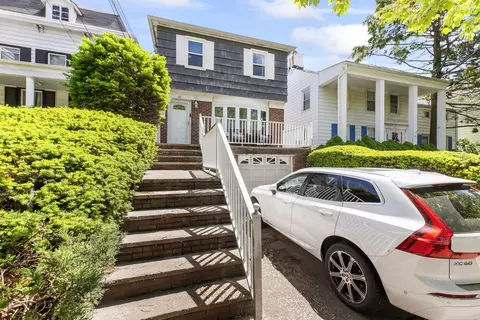 46 Broadway Ave, Bayonne, NJ 07002