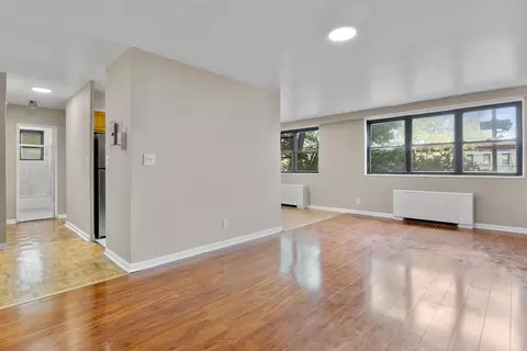 1225 Kennedy Blvd #2F, Bayonne, NJ 07002